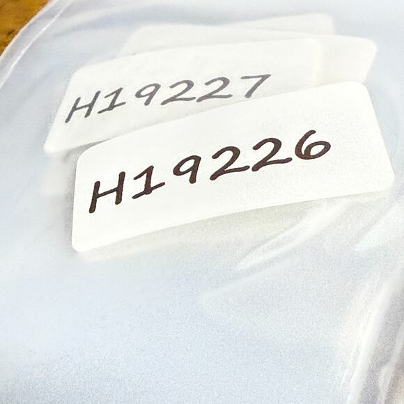 COACH HC6109 5487 Black eyeglasses Frames Cat Eye 52-18-135 H19226 - Picture 7 of 7